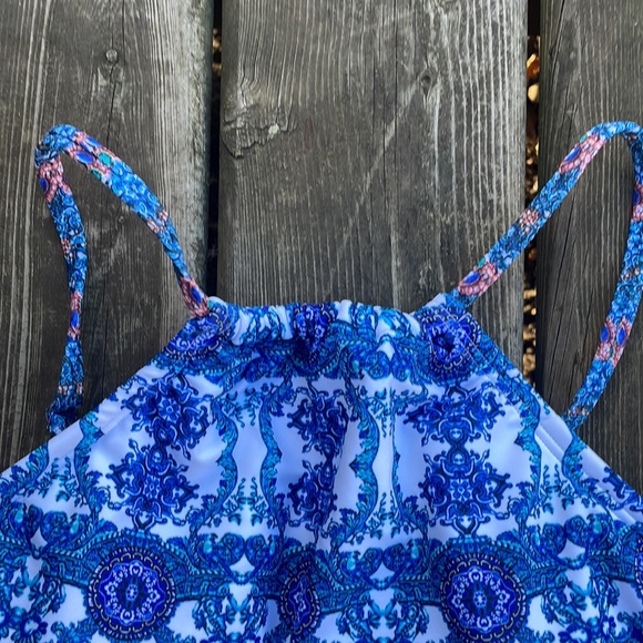 New Venus
Ruched Side Halter Tankini Top - Picture 6 of 10